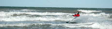 Travemünde Aktuell: Pause für Kitesurfer