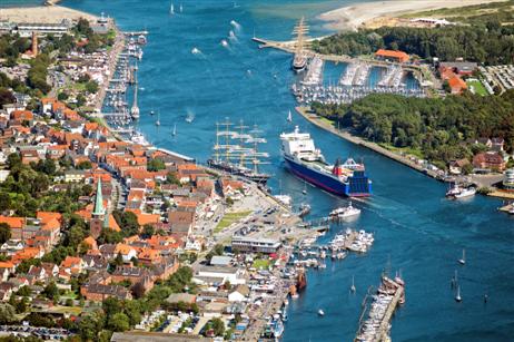 Travemünde Aktuell: Zwei Flying P-Liner aus der Möwenperspektive