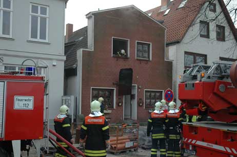 Travemünde Aktuell: Noch zwei Sekunden, dann hätte es richtig gekracht: