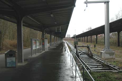 Auch über Ostern bleiben die Gleise am Strandbahnhof leer. Foto: JK
