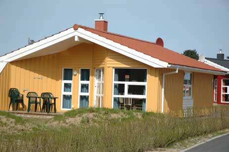 Das Priwall-Feriendorf ist Ziel der Wanderung. Foto: ARCHIV TA