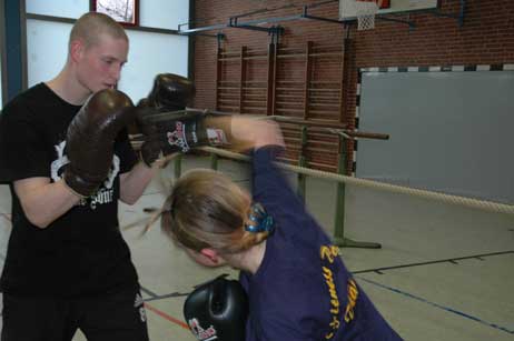 Tom Ettl (18) und Vanessa Freese (15). Foto: HELGE NORMANN