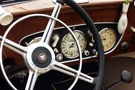 Travemünde Aktuell: Travemünde ist das Mekka der Oldtimerfreunde