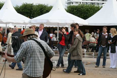 Travemünde Aktuell: Jimmy Kelly: Spontankonzert auf der TW