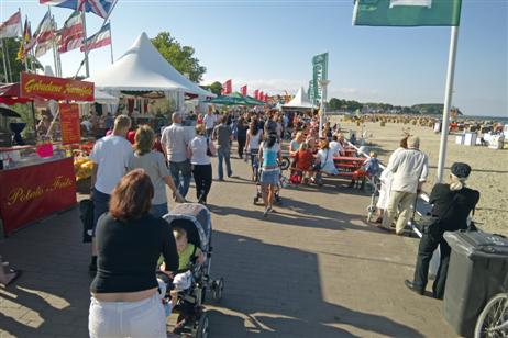 Travemünde Aktuell: Super Spielspaß für die Kleinen, Erlebnis-Shopping für die Großen