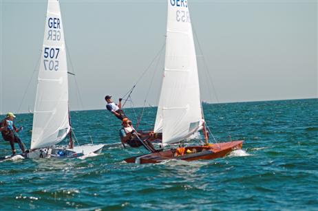 Travemünde Aktuell: Nielsen/Dehn/Paschke sind vorzeitig deutsche Meister 2008 der Folkeboote