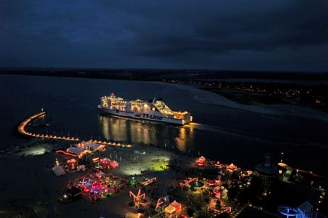 Travemünde Aktuell: Travemünder Woche im Hochsommer: Chillen, Tanzen, Feiern direkt am Strand
