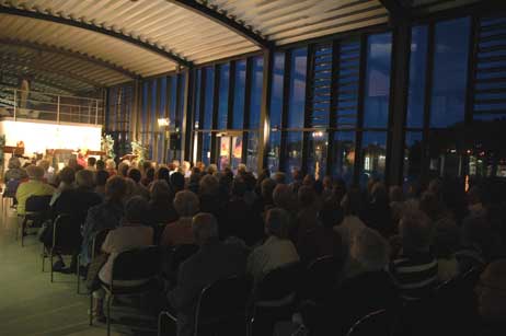 Travemünde Aktuell: Kreuzfahrt-Terminal: Gläsernes Opernhaus am Meer