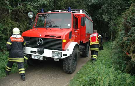 Bewährtes Fahrzeug: Der Feuerwehr-Rüstwagen von 1989 kommt fast überall hin. Foto: TA 