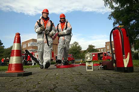 Travemünde Aktuell: Jugendfeuerwehr übt auf dem Priwall