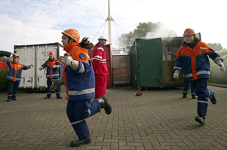 Travemünde Aktuell: Jugendfeuerwehr übt auf dem Priwall