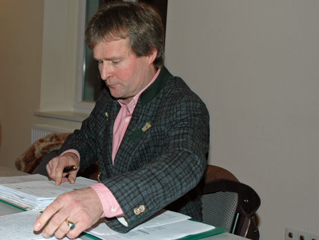 Jörn Halske leitete die Ortsrats-Sitzung im Dezember. Fotos: TA 