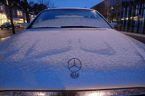 Der gute Sterne auf allen Straßen und ein Hauch von Winter in der Vorderreihe.