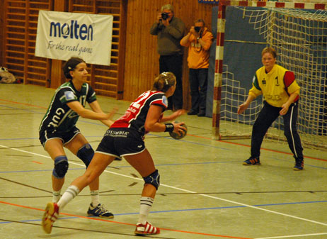 Die Raubmöwen beim Heimspiel gegen Recklinghausen im Oktober 2008. Auch dieses Spiel ging verloren. Foto: ARCHIV TA 