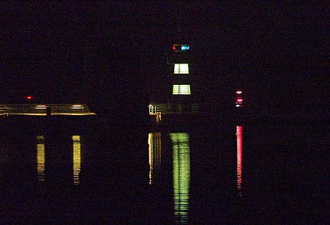 Travemünde Aktuell: Zwischen Nacht und Dämmerung