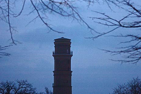 Travemünde Aktuell: Zwischen Nacht und Dämmerung