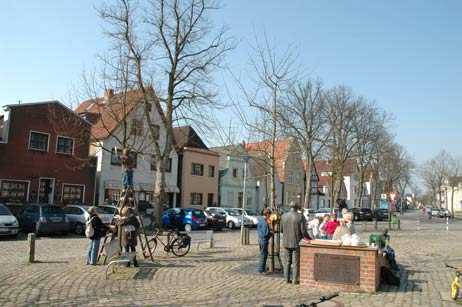 Travemünde Aktuell: Ostereier auf dem Alten Markt