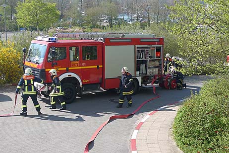 Travemünde Aktuell: Maritimtiefgarage: Unfall mit Funkenflug und starker Rauchentwicklung