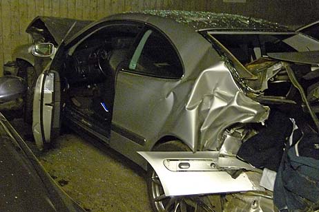 Travemünde Aktuell: Maritimtiefgarage: Unfall mit Funkenflug und starker Rauchentwicklung