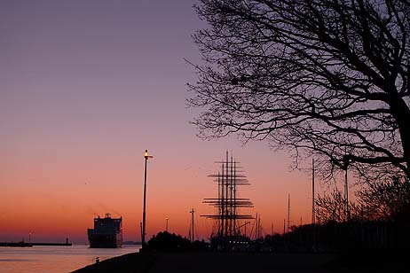Travemünde Aktuell: Sonne pur – schwach bis mäßige Winde aus östlichen Richtungen