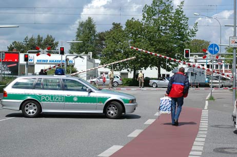 Travemünde Aktuell: Gneversdorfer Weg: Schranken wieder kaputt