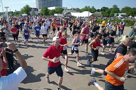 Travemünde Aktuell: Stadtlauf: Mehr als 700 Läufer am Start