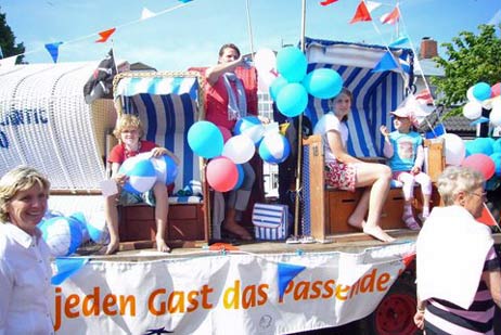 Travemünde Aktuell: So feiert Niendorf: