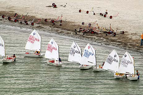 Travemünde Aktuell: IDJ+JüM-Auftakt: Segelmarathon der Talente