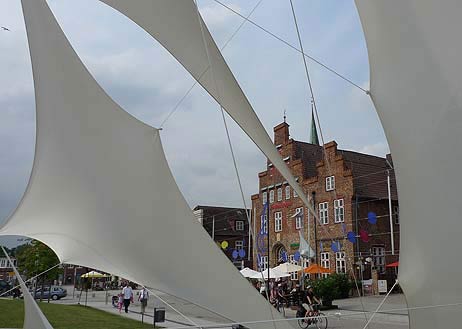 Travemünde Aktuell: Wie für den Platz gemacht: