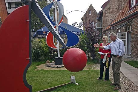 Travemünde Aktuell: Wind Art trifft Politik