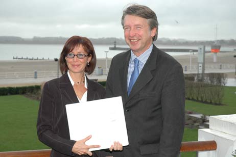 LTM-Geschäftsführerin Andrea Gastager wurde von Vorgänger Johann W. Wagner nach Lübeck geholt. Nach Wagners Weggang wurde seine frühere Stellvertreterin im Februar 2008 neue Geschäftsführerin, setzte sich gegen eine Mitbewerberin aus Hamburg überraschend durch. Ihr Vertrag wurde bis Ende Februar 2010 verlängert (Quelle: Teilweise LN-Online vom 19.02.2008, direkter Artikel-Link am Ende dieser Seite). Foto: ARCHIV TA