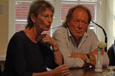 Die Künstler Gisela Meyer-Hahn (MusicLine) und Friedel Deventer (Zweiflügliger Rotor). Foto: TA 