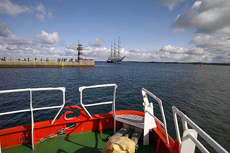 Travemünde Aktuell: Einen Seelotsen für die MIR