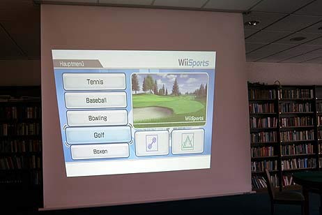 Travemünde Aktuell: Tennis in der Bibliothek