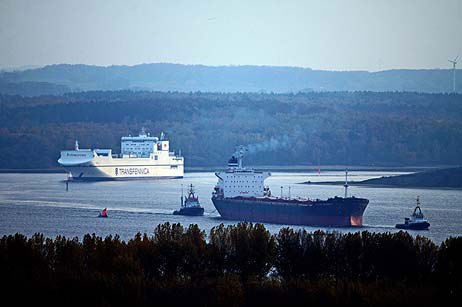 Travemünde Aktuell: Panmax-Bulkcarrier »Iolcos Celebrity« hat die Trave wieder verlassen