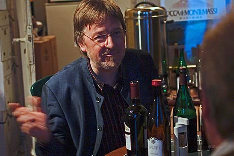 Travemünde Aktuell: Ein Klavier, ein Klavier...