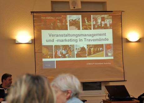 Planungsunsicherheit bei Veranstaltern: Was Flächen wie der Brügmanngarten und Serviceleistungen wie Pagodenzelte kosten, steht erst Ende Januar fest. Im Ortsrat gab es am Mittwoch eine turbulente Sitzung zum Thema Veranstaltungen 2010. Foto: TA 