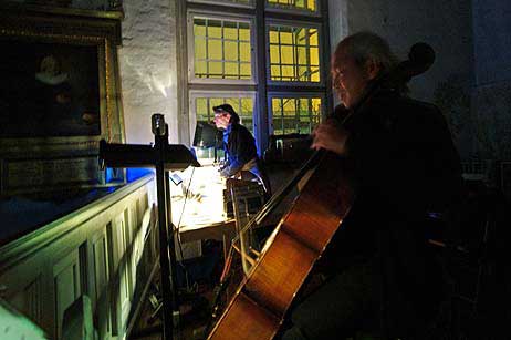 Travemünde Aktuell: Farblichtkonzert Lichtklänge