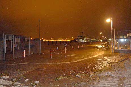 Travemünde Aktuell: Weiterhin Sturm aus NO bis O mit 9 Windstärken