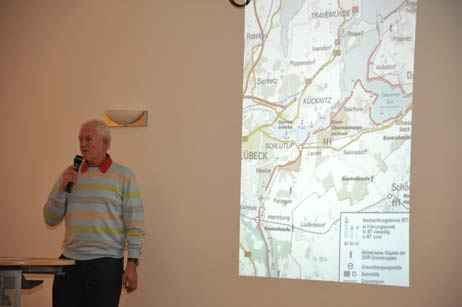 Peter Stöckling berichtete vom kleinen Grenzverkehr. Foto: TA