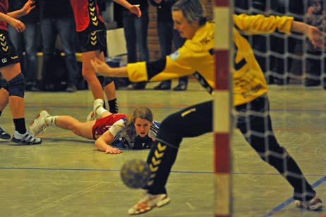 Travemünde Aktuell: Endstand 28:27 (13:13)