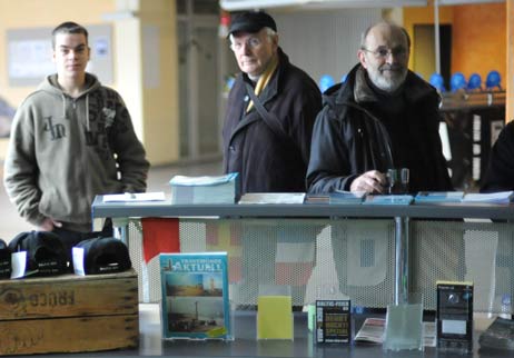 Zuschauer bei »Die kurze Geschichte des Aqua-Top«. Foto: TA