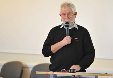 Dr. Udo Ott aus Travemünde berichtete bei »Kaffee und Mehr« im Gemeinnützigen Verein von der Travemünder Woche. Foto: TA 