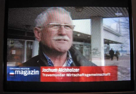  »Ein Schandfleck für ganz Schleswig-Holstein« werde das Aqua-Top im entmieteten Zustand, meinte Jochum Aichholzer, 1. Vorsitzender der Travemünder Wirtschaftsgemeinschaft (TWG) im Schleswig-Holstein-Magazin. Screenshot: TA 