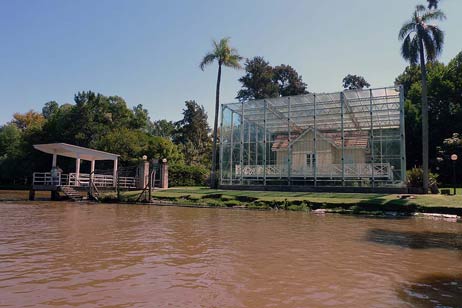 Das Haus – heute Museum, geschützt durch einen Glasüberbau – des ehemaligen Präsidenten Sarmiento, der 1870 neben anderen Neuerungen das freie Schulwesen einführte. 