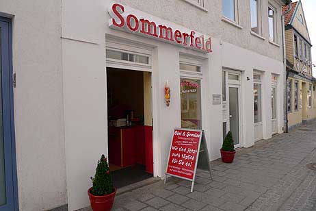 Travemünde Aktuell: Täglich frisches Obst und Gemüse in der Vorderreihe