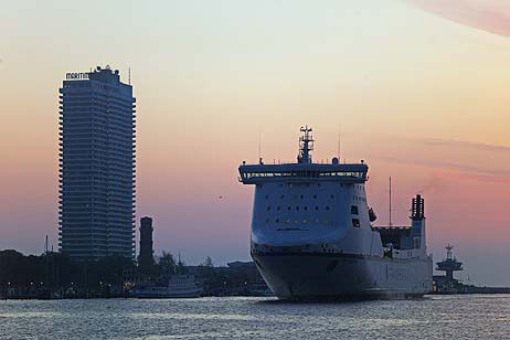 Travemünde Aktuell: Wonnemonat Mai begann mit Sonne am Morgen