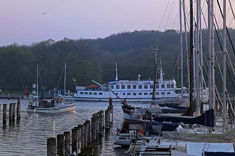 Travemünde Aktuell: Wonnemonat Mai begann mit Sonne am Morgen