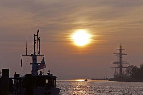 Travemünde Aktuell: Wonnemonat Mai begann mit Sonne am Morgen