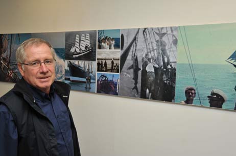 Travemünde Aktuell: »Unter vollen Segeln in den Hafen«